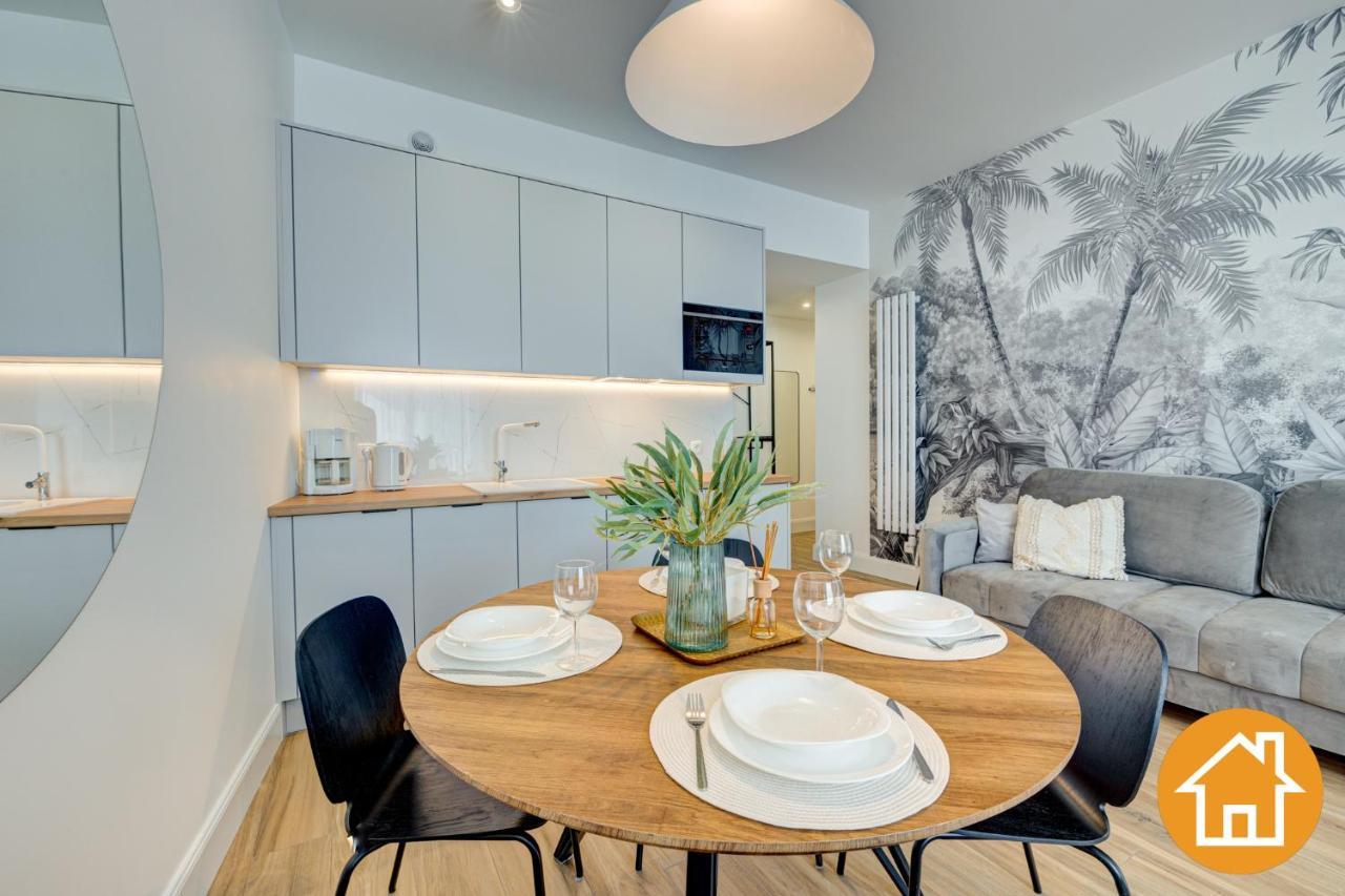 Apartament Z Widokiem - Visitopl Świnoujście Exteriör bild
