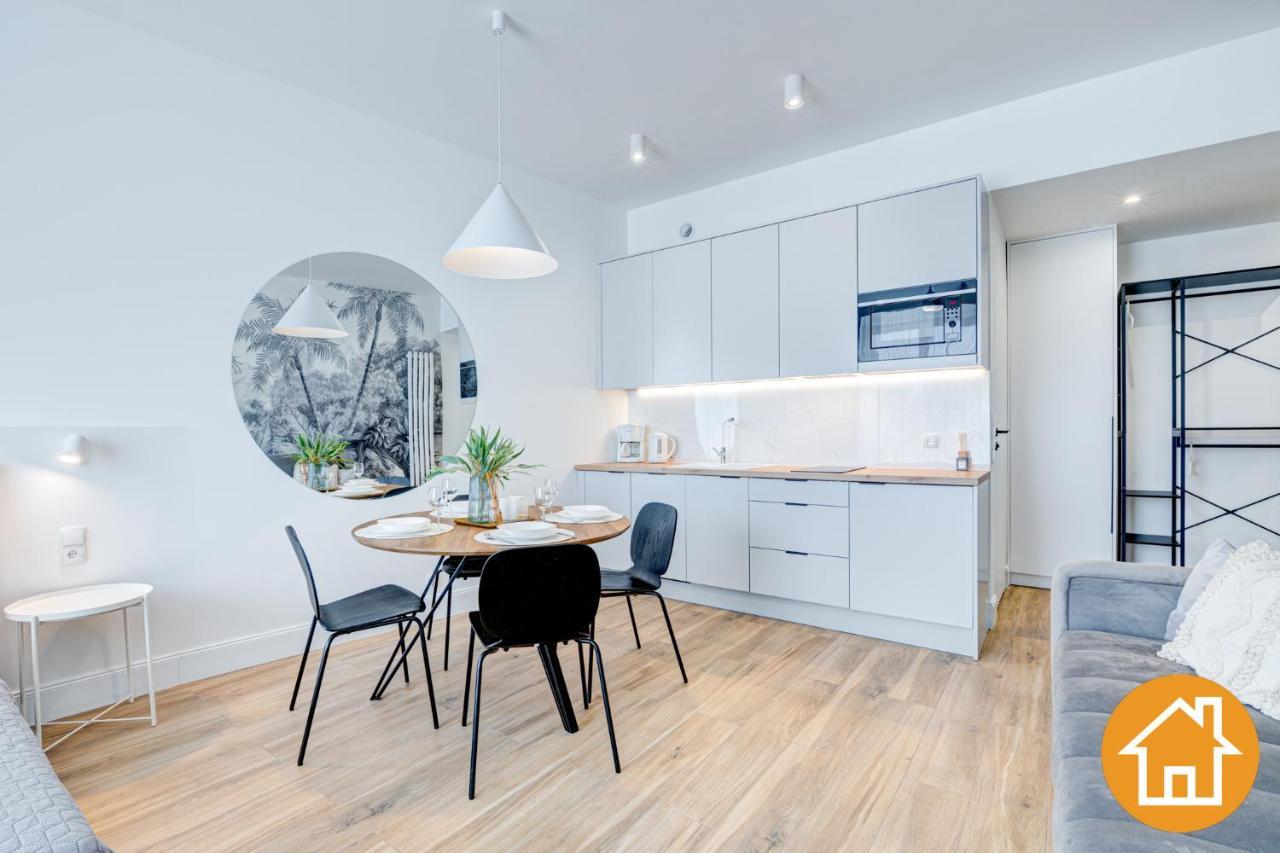 Apartament Z Widokiem - Visitopl Świnoujście Exteriör bild