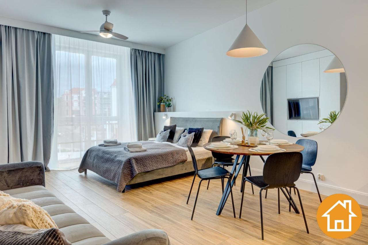 Apartament Z Widokiem - Visitopl Świnoujście Exteriör bild